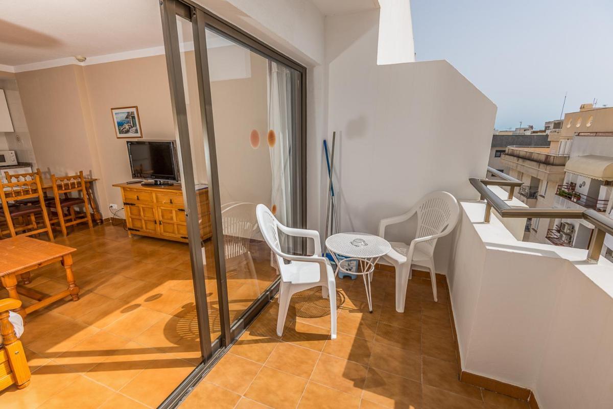 Apartments Niko Santa Eulària des Riu Exterior foto